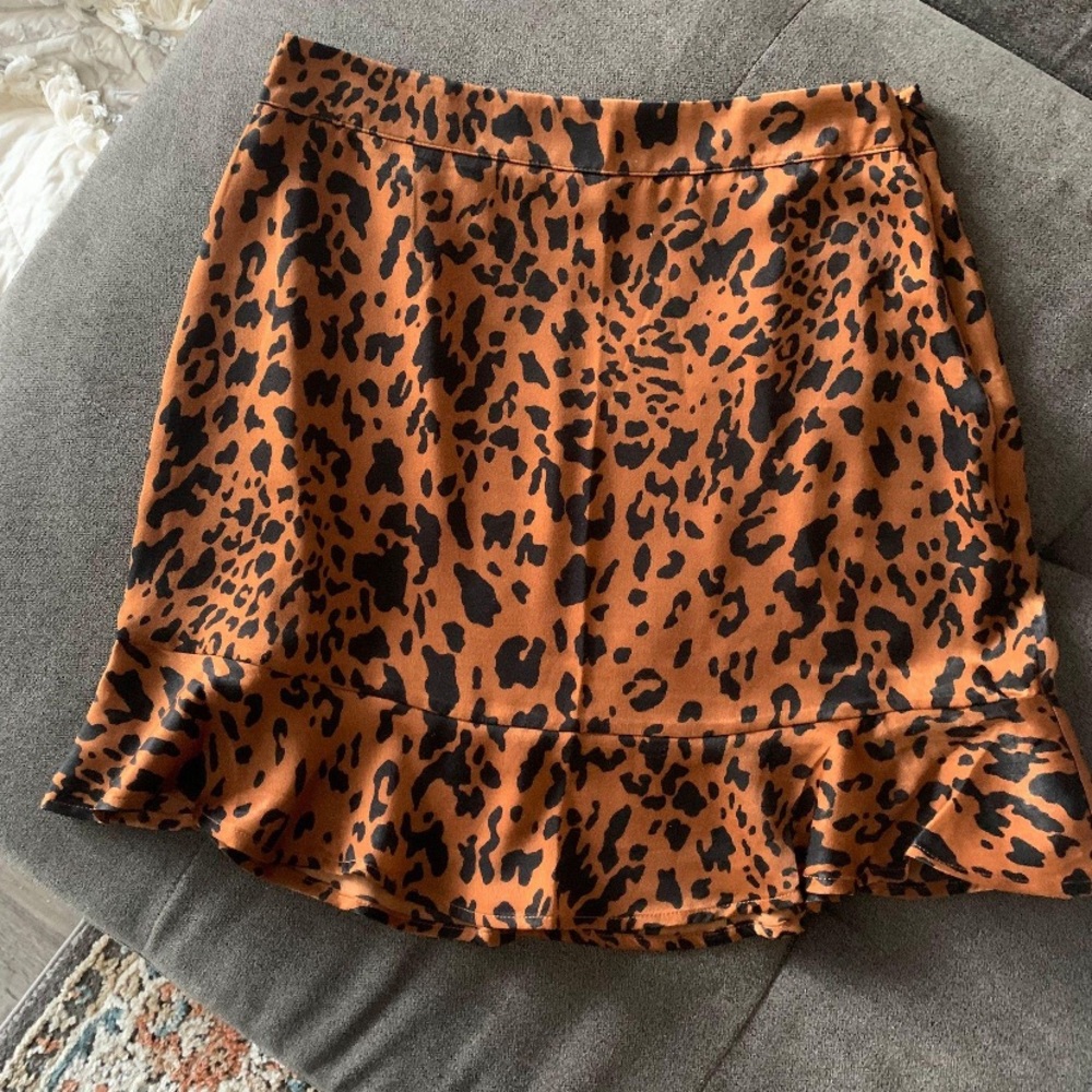 Forever 21 skirt
